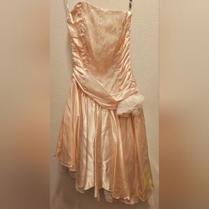 Elegant Vintage Zum Zum Pink/Peach Strapless Dress ~ Size 7/8